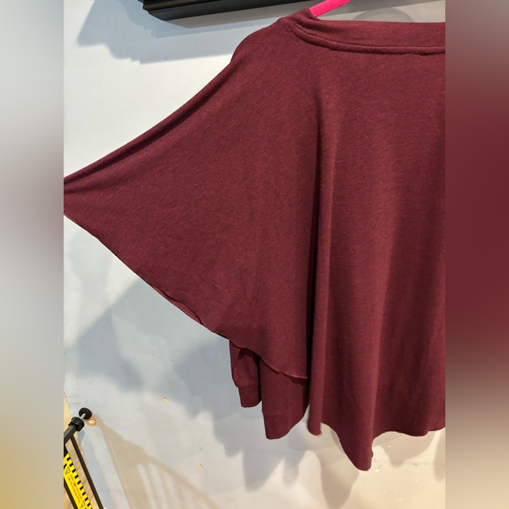 Soft Surroundings Madeline Tunic Poncho Sweater. Maroon color. Size‎ XL Petite. - Picture 6 of 7
